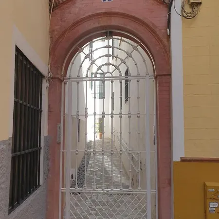 Apartamento Corral Del Rey 16 公寓